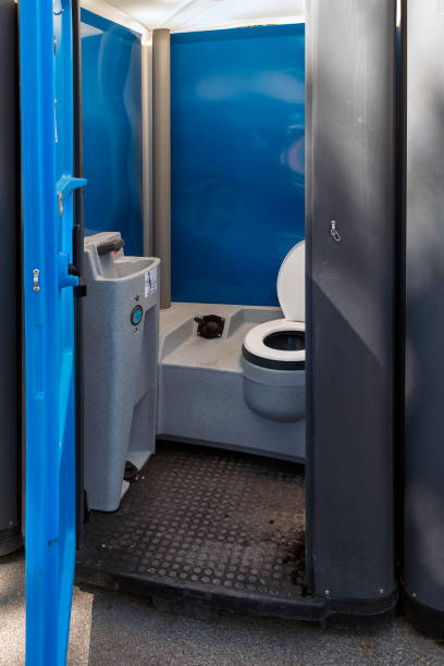 Best Portable restroom trailer rental  in Salina, KS